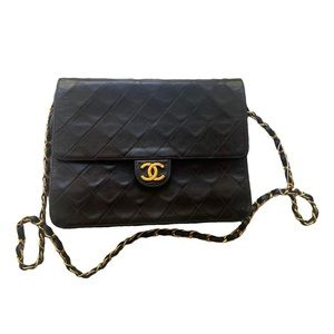 Authentic Vintage Chanel Shoulder Bag